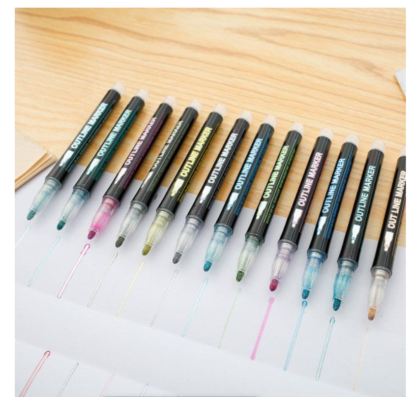 12 Outline Metallic Marker Pens GC-38